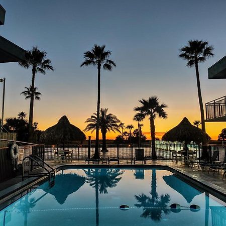 Tahitian Beach Resort 보물섬 외부 사진